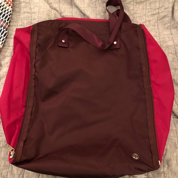 lululemon athletica Handbags - Lululemon yoga tote